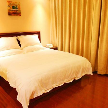 Greentree Inn Guiyang Court Street West Zhongshan Road Subway Station Business Hotel Exterior foto