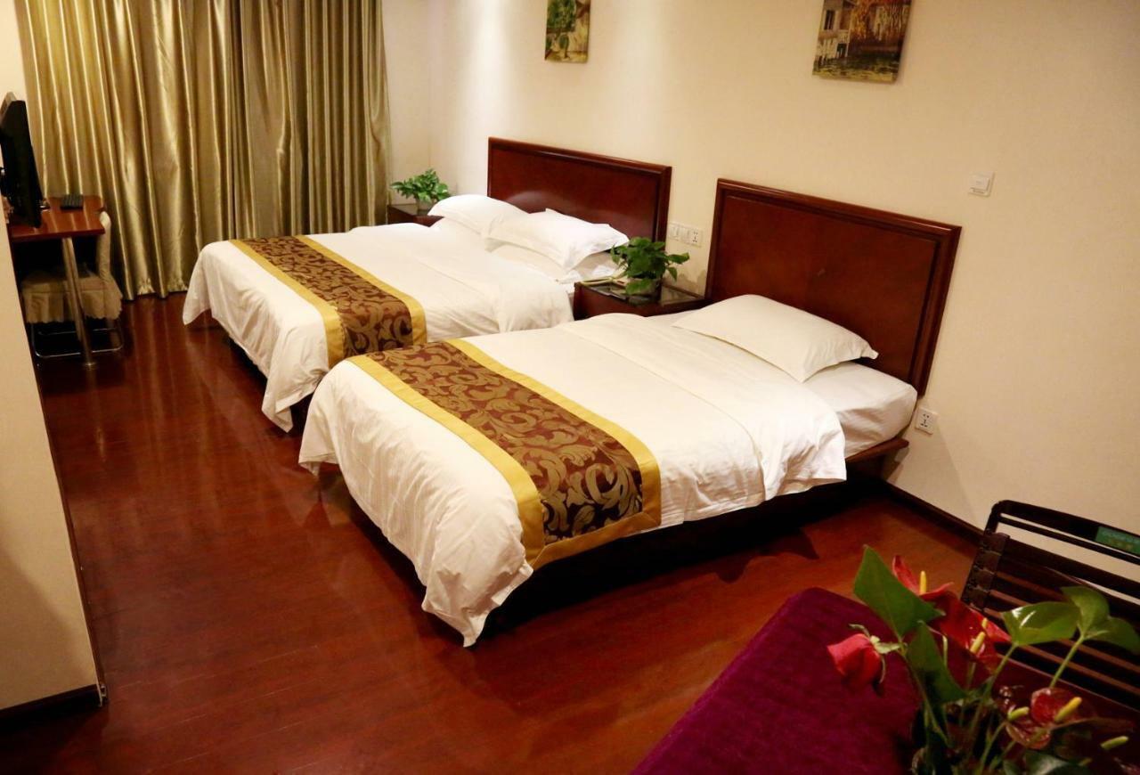Greentree Inn Guiyang Court Street West Zhongshan Road Subway Station Business Hotel Exterior foto