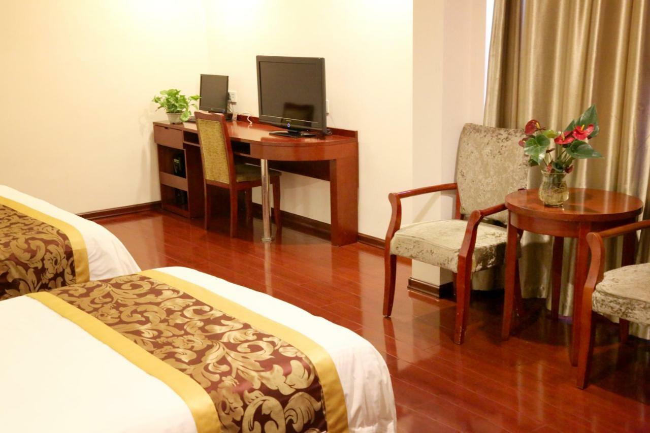 Greentree Inn Guiyang Court Street West Zhongshan Road Subway Station Business Hotel Exterior foto