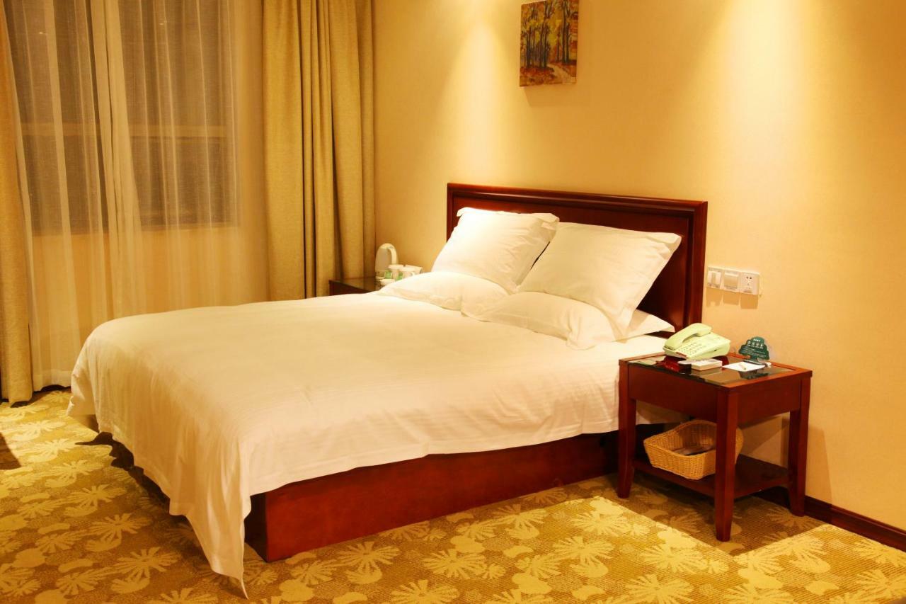 Greentree Inn Guiyang Court Street West Zhongshan Road Subway Station Business Hotel Exterior foto